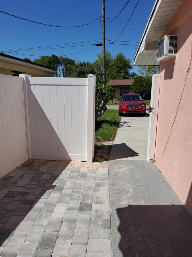 Habitacion Privada Cerca De Todo Tampa Exterior photo